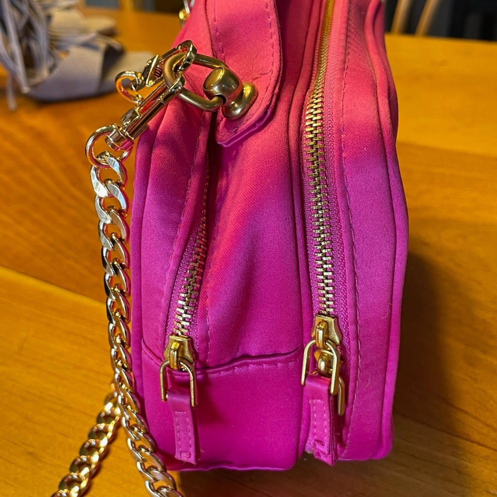 Authentic Prada Travel Hanbag - Picture 10 of 11